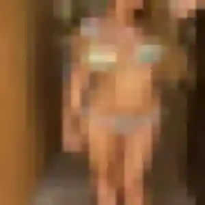 Faustine, femme de 23 ans cherche plan cul à Saint-Genès-de-Fronsac