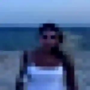 Mia, 28 ans, disponible à Saint-Genou pour une rencontre coquine