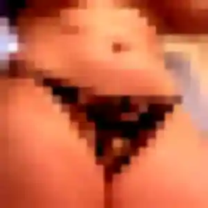 Photo perso de Soraya, 31 ans à Saint-Georges-du-Vièvre - rencontre sans lendemain