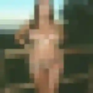 Photo sexy de Nour, 27 ans à Saint-Germain-du-Bois - plan discret