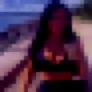 Giulia, 36 ans, dispo pour plan cul à Saint-Germain-du-Corbéis