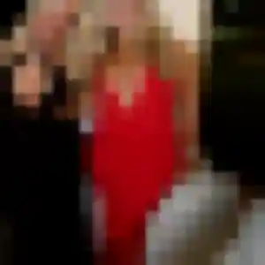 Noemi, 25 ans, connectée à Saint-Germain-sur-Rhône pour un plan cul