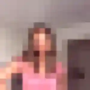 Rejoins Lilou, 21 ans à Saint-Gervais en privé