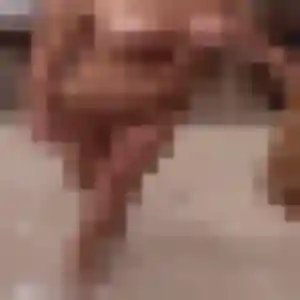 Elena, 37 ans, cherche un plan cul à Saint-Hernin