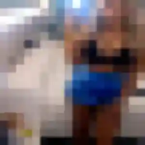 Emna (37 ans) à Saint-Hilaire cherche un plan cul aujourd'hui