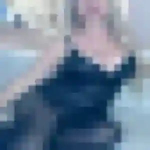 Rencontre Eleonore, 35 ans à Saint-Hilaire-Bonneval en privé