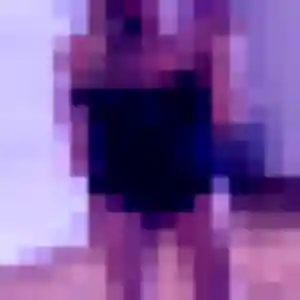 Photo privée de Feriel, 39 ans à Saint-Hilaire-Bonneval - rencontre coquine