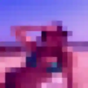 Romane, 24 ans, connectée à Saint-Hilaire-sur-Helpe pour un plan cul