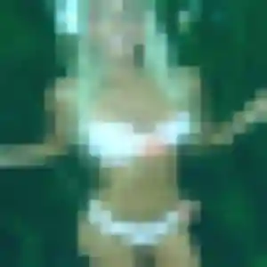 Elena, 30 ans, dispo pour plan cul à Saint-Jean-d'Illac