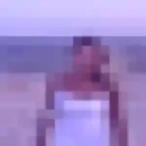 Mia, 31 ans, en ligne à Saint-Jean-de-Cornies pour une rencontre coquine