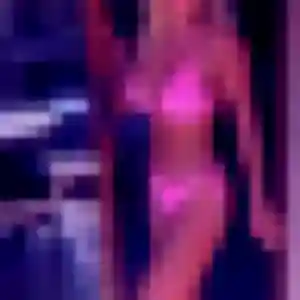 Oceane, 28 ans, disponible à Saint-Jean-de-Liversay pour un plan cul