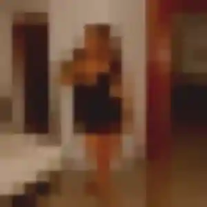 Photo de Zelie à Saint-Jean-de-Monts (37 ans) - plan cul discret