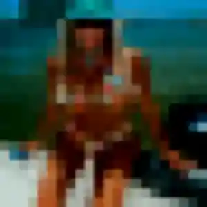 Photo privée de Djenna, 39 ans à Saint-Jean-de-Sixt - plan discret