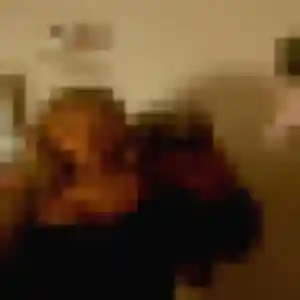Violette (26 ans) à Saint-Jean-de-Thurigneux propose un plan cul maintenant