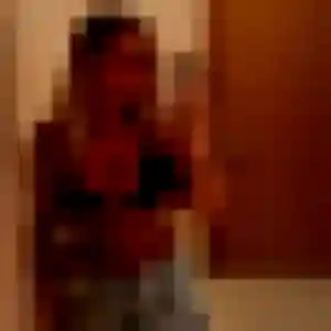 Manel, 20 ans, connectée à Saint-Jean-du-Falga pour une rencontre coquine