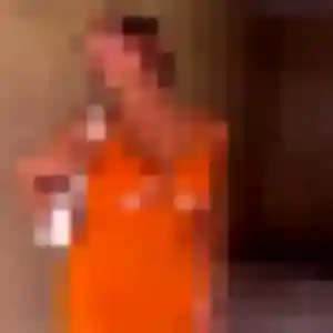 plan cul à Saint-Jouin-Bruneval : photo de Emna, 19 ans - sans engagement