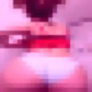 Soraya, 33 ans, disponible à Saint-Julien pour un plan cul