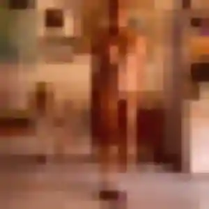 Malika, 20 ans, dispo pour plan cul à Saint-Julien-de-Peyrolas