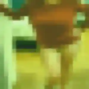 Kenza, 21 ans, connectée à Saint-Laurent-en-Caux pour un plan cul