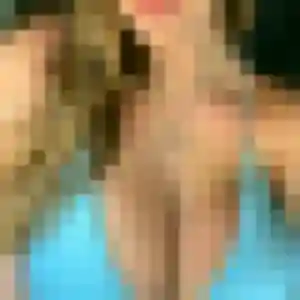 Mia (27 ans) à Saint-Laurent-Nouan propose un plan cul maintenant