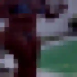 Rencontre Daphne, 26 ans à Saint-Léger-de-Linières en privé