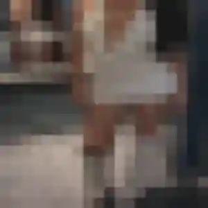 Flore, fille de 21 ans propose plan cul à Saint-Léger-sur-Roanne
