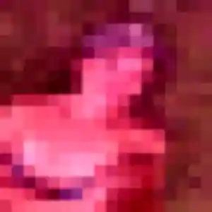 Eglantine, 20 ans, connectée à Saint-Marcel pour une rencontre coquine