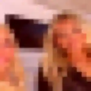Leila, 35 ans, en ligne à Saint-Mars-d'Outillé pour une rencontre coquine