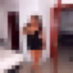 Photo de Imen à Saint-Martin-de-la-Brasque (32 ans) - plan cul anonyme