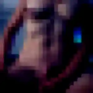 Luna, 32 ans, connectée à Saint-Martin-de-la-Brasque pour une rencontre coquine