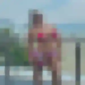 Celeste, 22 ans, connectée à Saint-Martin-du-Vivier pour une rencontre coquine