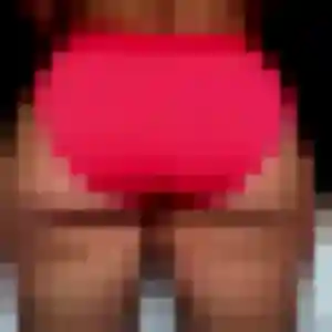 Photo de Anissa à Saint-Martin-la-Plaine (30 ans) - plan cul anonyme