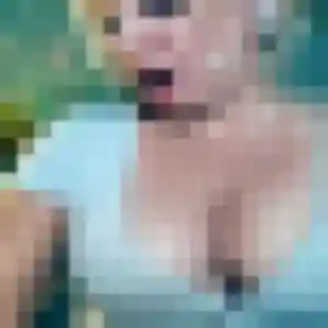 Sexy Coralie, 35 ans à Saint-Maurice-l'Exil - voir sa photo