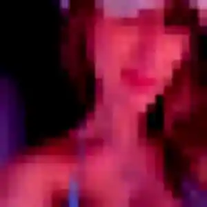 Rencontre Daphne, 19 ans à Saint-Maurice-sur-Eygues gratuitement