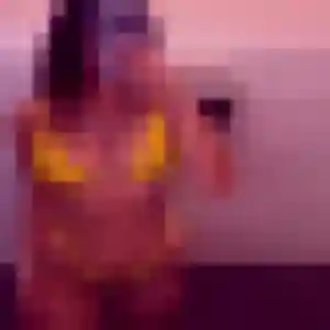 Naila (26 ans) à Saint-Michel cherche un plan cul maintenant