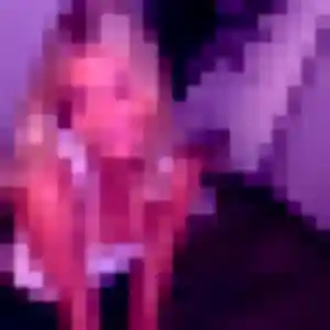 Alina, 37 ans, connectée à Saint-Michel-Chef-Chef pour une rencontre coquine