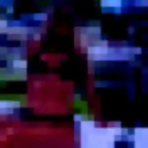 Flore (25 ans) à Saint-Nazaire propose une rencontre ce soir