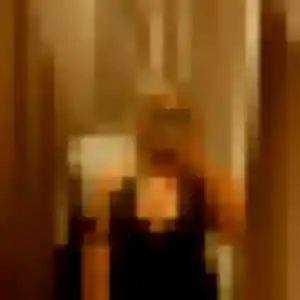 Djenna, 21 ans, dispo pour plan cul à Saint-Ouen-des-Alleux
