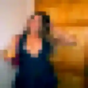 Mila, 27 ans, en ligne à Saint-Pern pour un plan cul