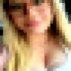 Sasha, femme de 19 ans propose plan cul à Saint-Pierre-d'Aurillac