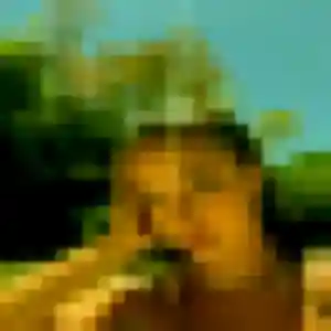 plan cul à Saint-Pierre-de-Cormeilles : profil de Syrine, 35 ans - accès libre