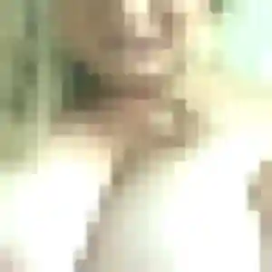Mona, femme de 21 ans cherche plan cul à Saint-Pierre-de-Maillé