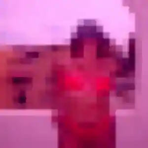 Lilou (35 ans) à Saint-Pierre-de-Varengeville attend un plan cul aujourd'hui