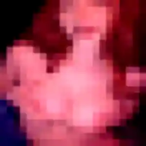 Sana, 27 ans, connectée à Saint-Pierre-de-Varengeville pour une rencontre coquine