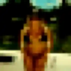 Photo exclusive de Victoire, 26 ans à Saint-Pierre-en-Val - plan discret