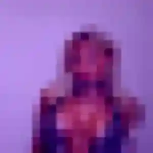 Violette, fille de 27 ans cherche plan cul à Saint-Pons-de-Mauchiens