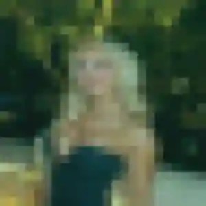 Eleonore, 21 ans, dispo pour plan cul à Saint-Privat