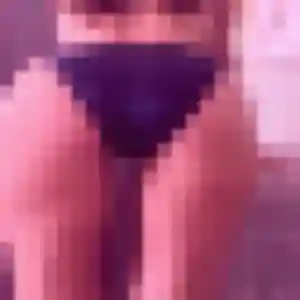 Mia de Saint-Quentin-de-Baron, 29 ans - plan cul discret