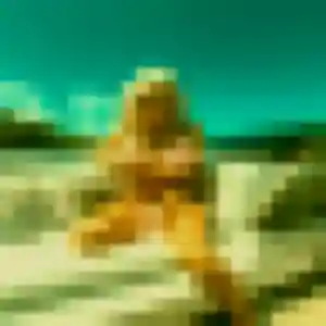 Elina, femme de 35 ans propose plan cul à Saint-Rémy-des-Monts