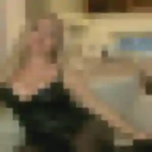Apolline (20 ans) à Saint-Rémy-l'Honoré cherche un plan cul ce soir